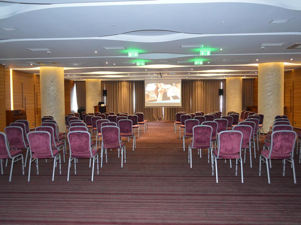 Premier Palace Spa Hotel ブカレスト エクステリア 写真 The conference room