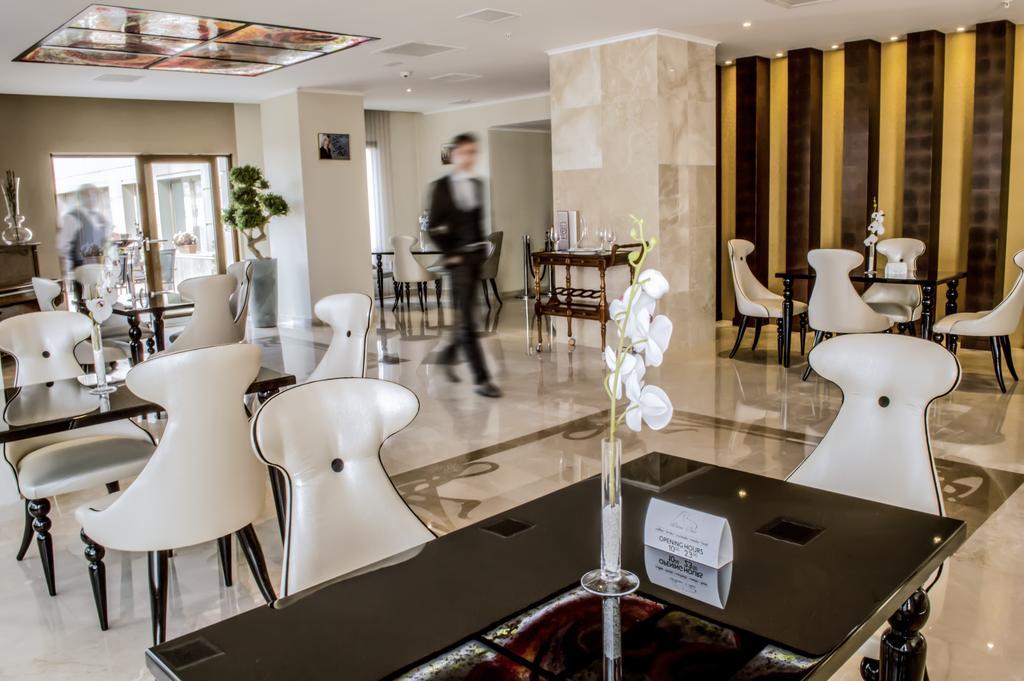 Premier Palace Spa Hotel ブカレスト エクステリア 写真 The lobby